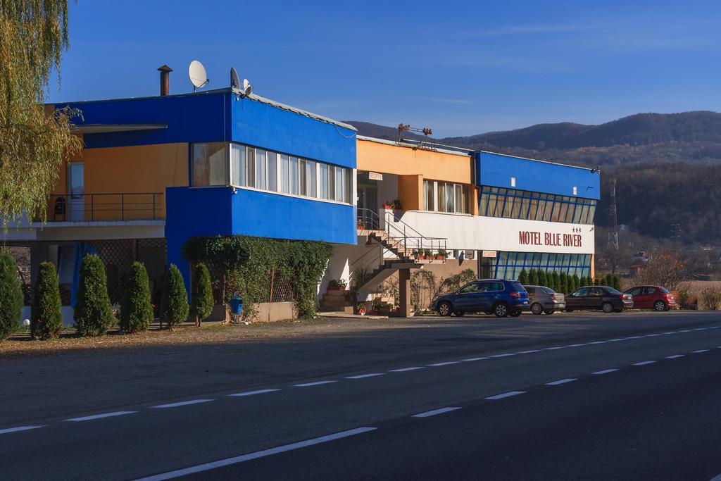 Motel Blue River Călimăneşti Eksteriør bilde