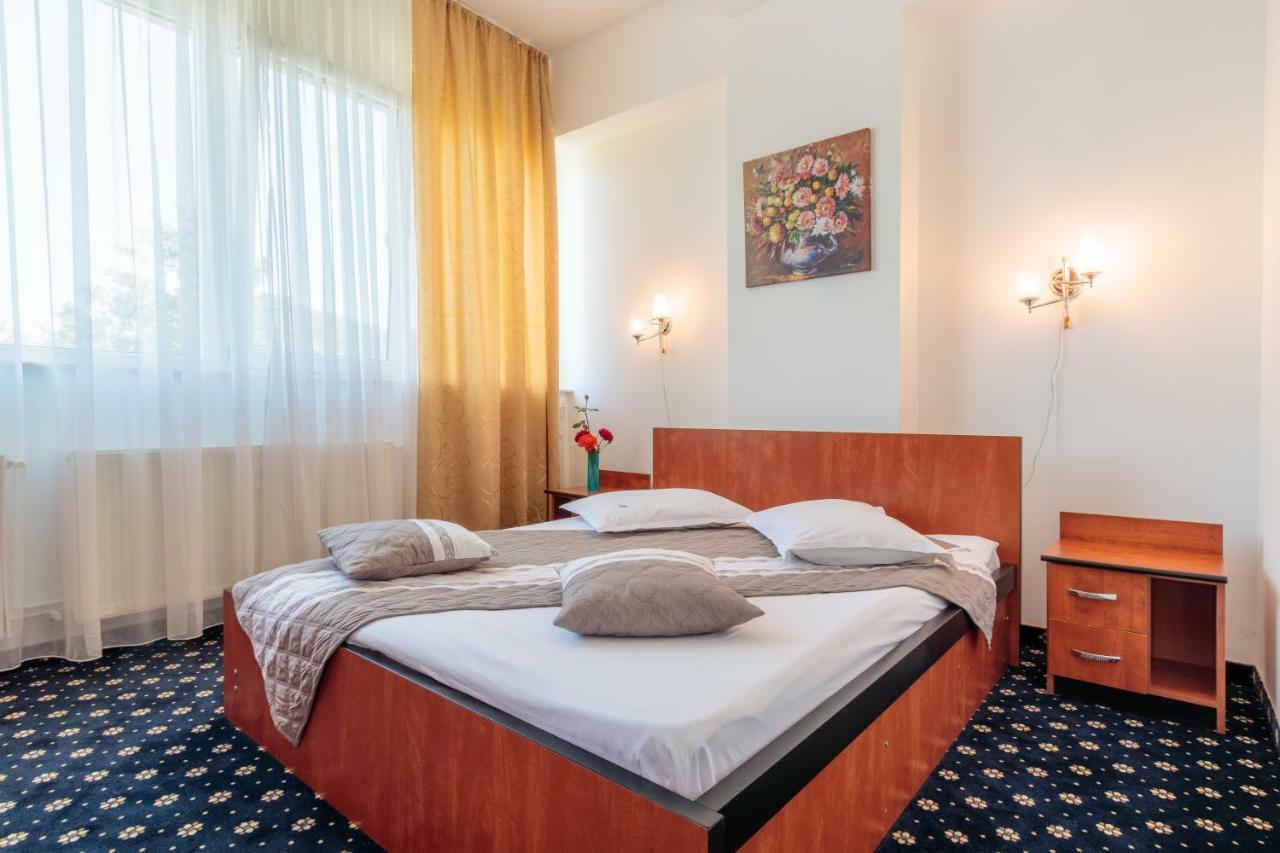 Motel Blue River Călimăneşti Eksteriør bilde